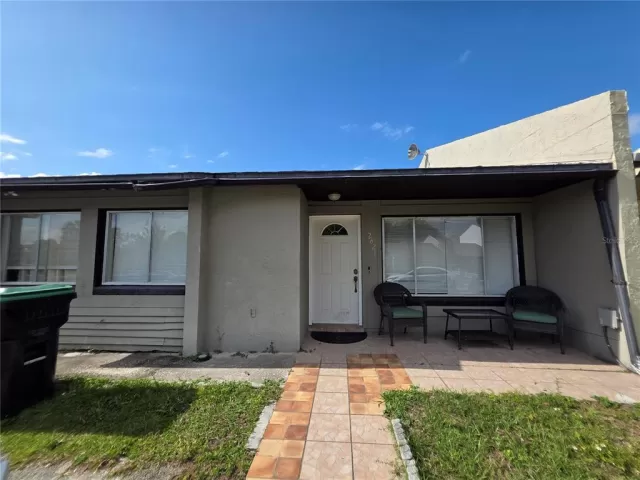 MLS: TB8502607 Condo For Sale