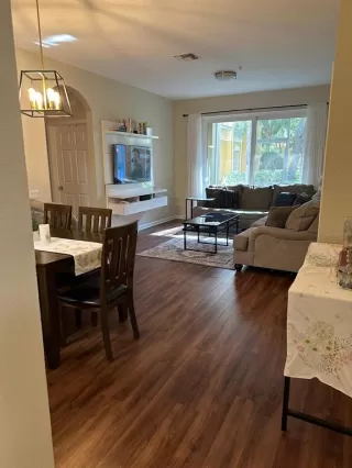 Photo #6: TB8513438 Listing