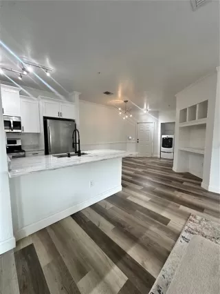 Photo #6: TB8513451 Listing 