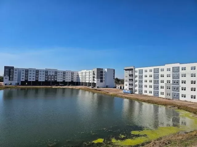 MLS: TB8515925 Condo For Sale