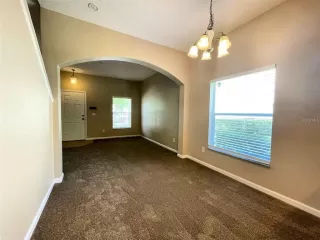 Photo #4: TB8520178 Listing