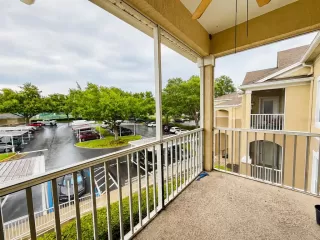 Photo #4: TB8521878 Listing 