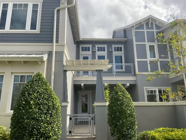 MLS: U8142752 Condo For Sale