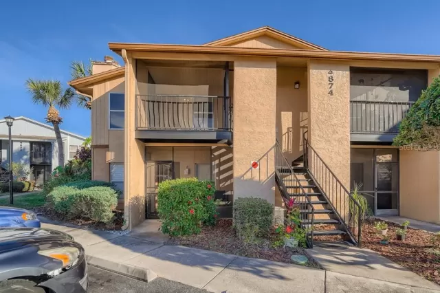 MLS: U8148463 Condo For Sale