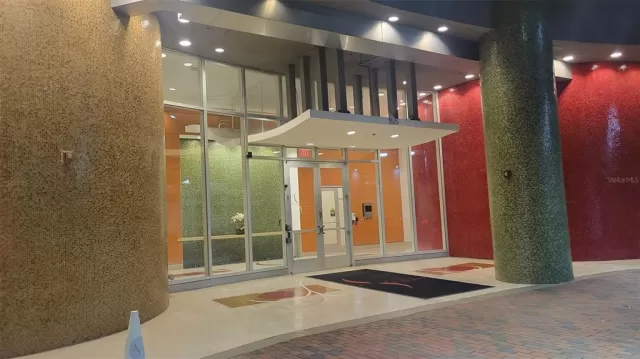 MLS: U8158382 Condo For Sale