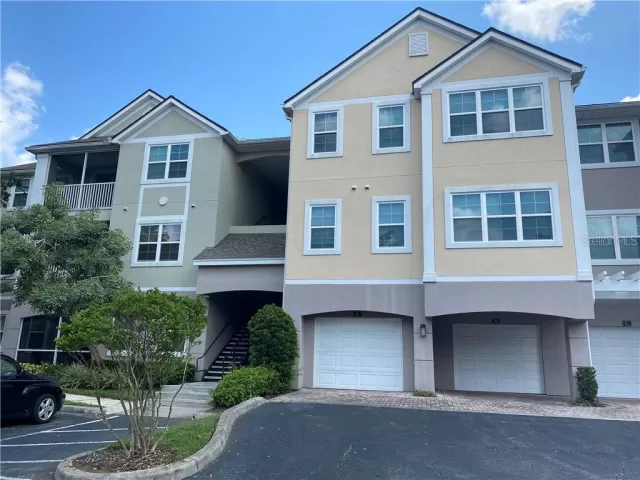 MLS: V4916005 Condo For Sale