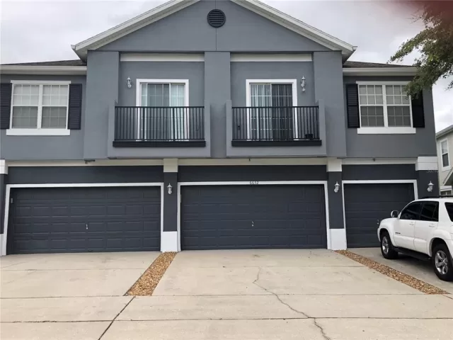 MLS: V4919158 Condo For Sale