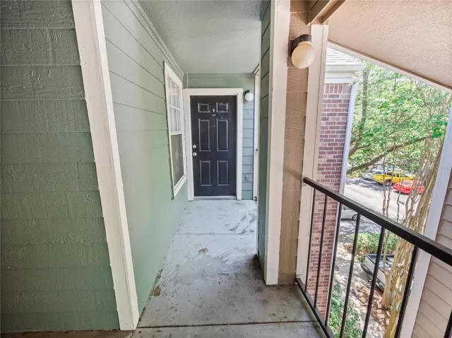 MLS: V4919655 Condo For Sale