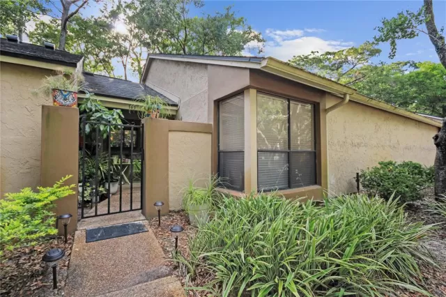 MLS: V4924155 Condo For Sale