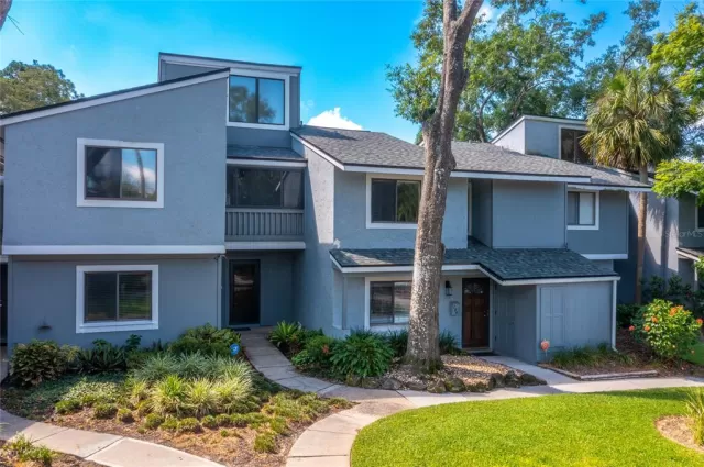 MLS: V4930281 Condo For Sale