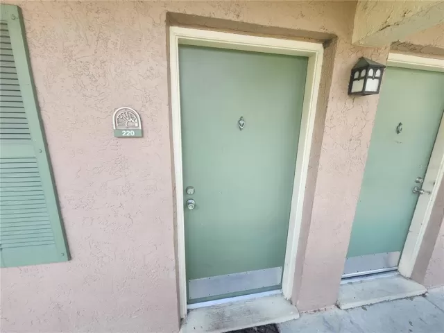 MLS: V4931676 Condo For Sale