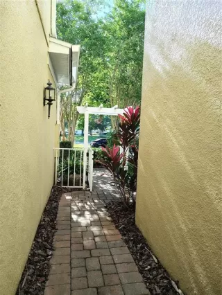 Photo #3: V4942465 Listing 