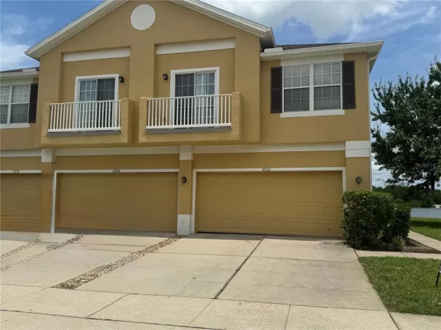 MLS: V4944154 Condo For Sale