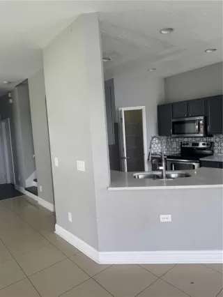 Photo #4: V4944154 Listing 