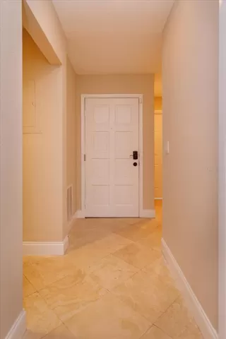 Photo #3: V4944532 Listing 