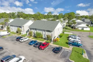 Photo #2: V4945186 Listing 