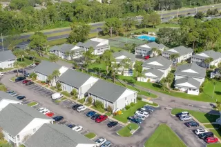 Photo #4: V4945186 Listing 