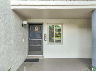 Photo #2: V4946374 Listing 