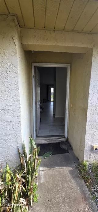 Photo #2: V4946641 Listing 