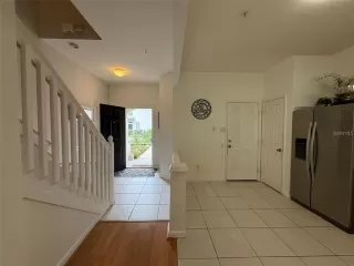 Photo #3: V4948340 Listing 