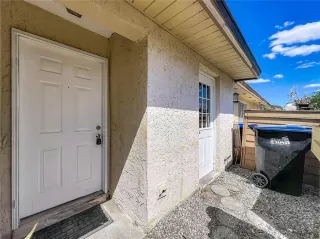 Photo #4: V4948757 Listing 