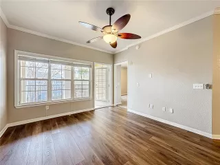 Photo #2: V4949007 Listing 