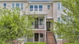 Primary Photo for MLS#: V4949535