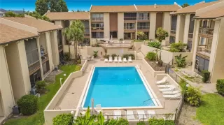 Photo #3: V4949608 Listing
