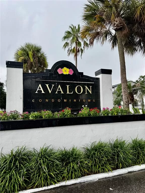 MLS: V4949847 Condo For Sale