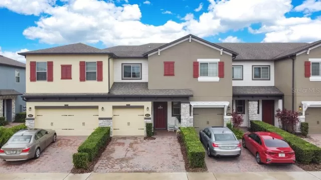 MLS: W7835549 Condo For Sale