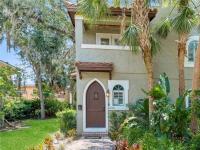 Browse active condo listings in CASA EOLA