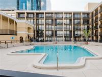More Details about MLS # O6290460 : 151 E WASHINGTON STREET UNIT 408